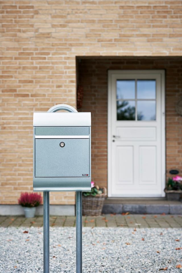 Allux 6000 Galvanized with cylinder lock