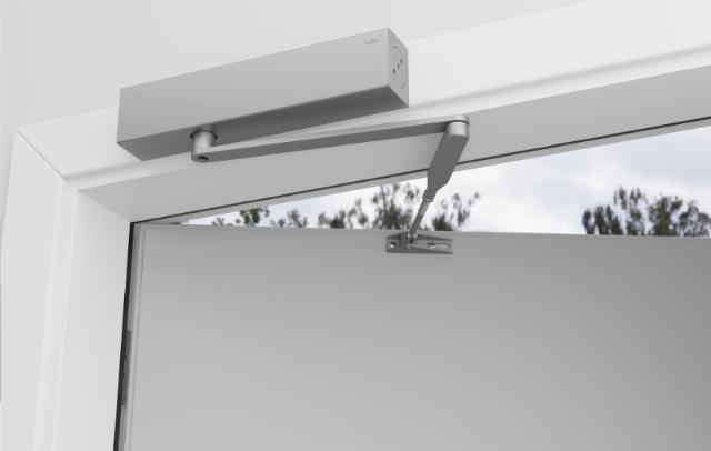 Door closer with standard arm 500 Silver