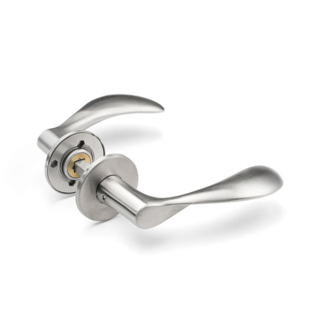 Arne Jacobsen Türgriff 111 mm mit Cliprosetten CC30/38, RS