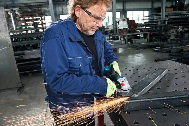 Bosch Angle Grinder GWS 18V-10 SOLO L-BOXX