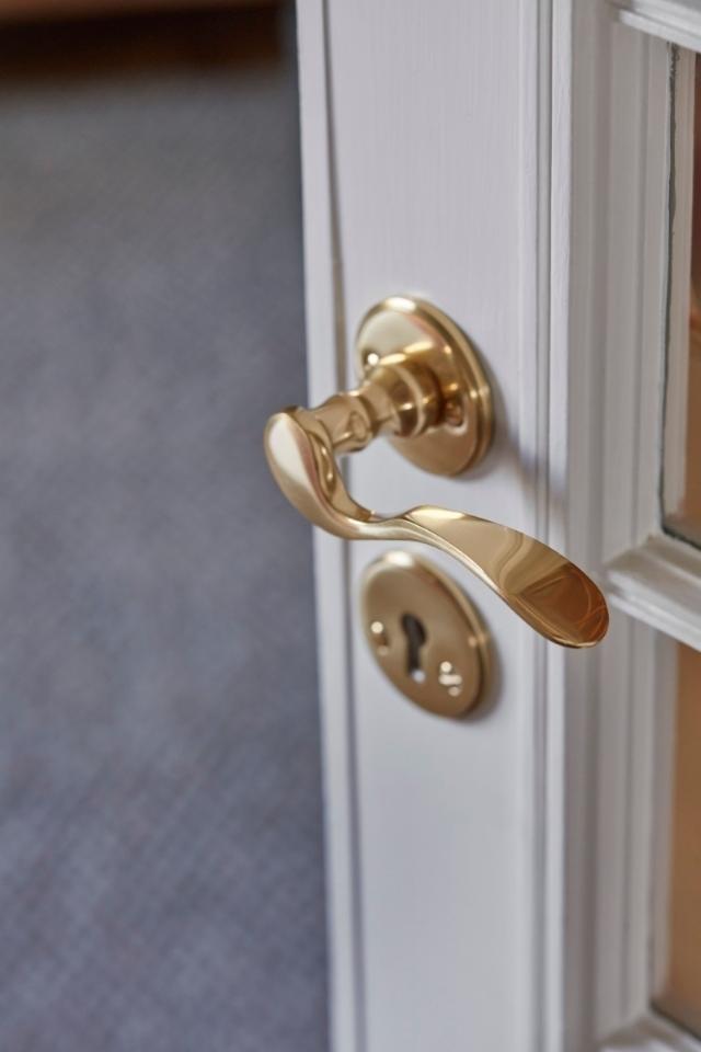 DEURKRUK INCLUSIEF SLEUTELPLATEN MESSING 