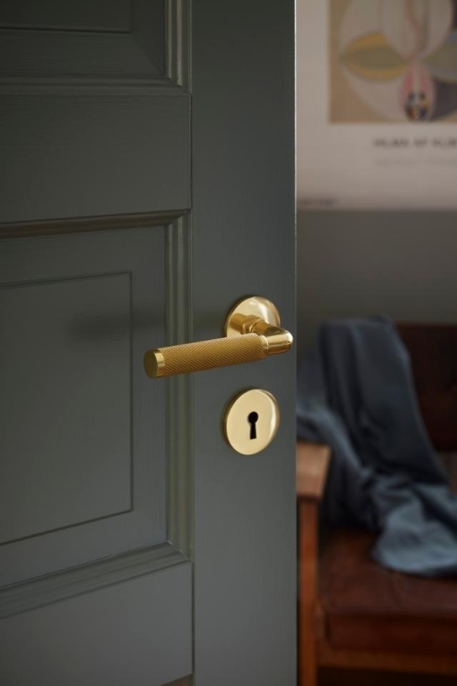 Türgriff Lexington inklusive Schlüsselplatten. Messing. 