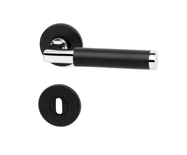 DOOR HANDLE BRIGHTON BLACK/CHROME W/NGL 